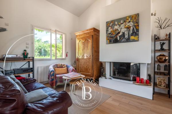 La Tour-de-Salvagny, Maison 4 Chambres -  175 m² à vendre