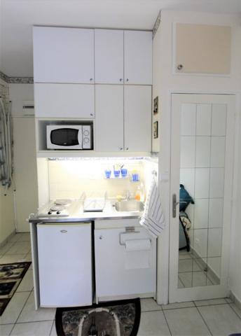 STUDIO PARIS 16 - 1 pièce(s) - 12,71 m2; Spécial investissement locatif, Passy, Ranelagh, Mozart, studette, chambre de service, pied-à-terre, premier achat