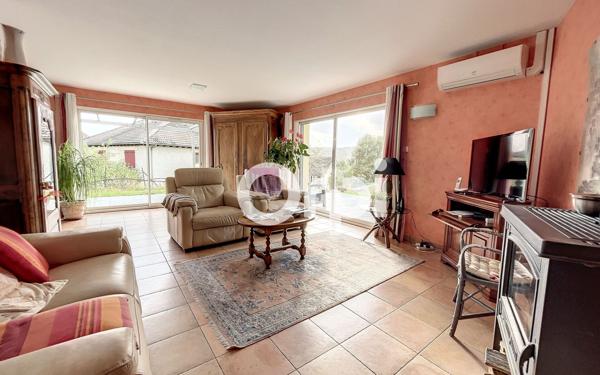 Maison à vendre    5 pièces • 120 m2 Larche