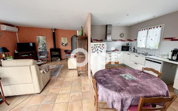 Maison à vendre    5 pièces • 120 m2 Larche