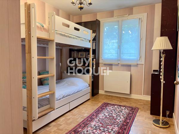 MAISON FAMILIALE DE 7 PIECES (175m²) À EVRY VILLAGE