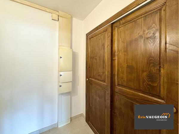 Coulommiers (77120) Appart RDC. DPE : D. Parking. Proche Gare Coulommiers