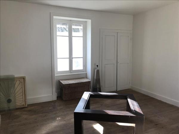 Appartement à vendre |  Faux-la-Montagne |  3 pièces | 80 m²