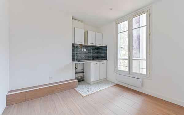 Appartement à vendre    2 pièces • 24 m2 Clichy