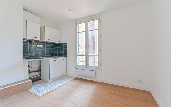 Appartement à vendre    2 pièces • 24 m2 Clichy