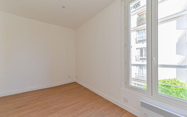 Appartement à vendre    2 pièces • 24 m2 Clichy