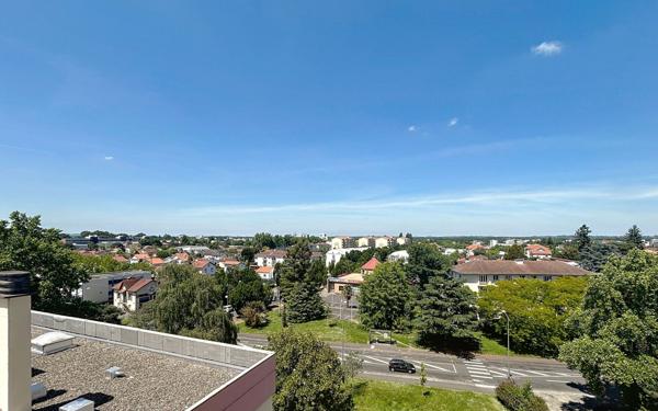 Appartement à louer    1 pièce •  Pau