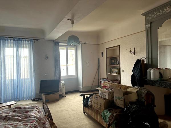 Maison à vendre 11 pièces PRECY SOUS THIL (21)