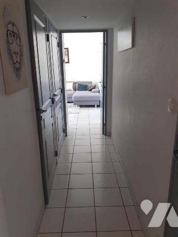 VANNES - APPARTEMENT DEUX CHAMBRES - GARAGE ET CAVE