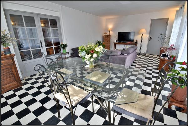 MAISON 105 m² – ÉZY-SUR-EURE – AUCUN TRAVAUX – TERRAIN 687 m² – CONFORT & AUTHENTICITÉ  -  DPE D