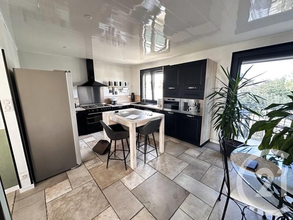Maison à vendre  4 pièces - 77,91 m 2   CONCHES EN OUCHE  - 27