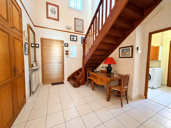 Maison
         7 pièces
        - 180 m² Bien prestige 535 000 €*