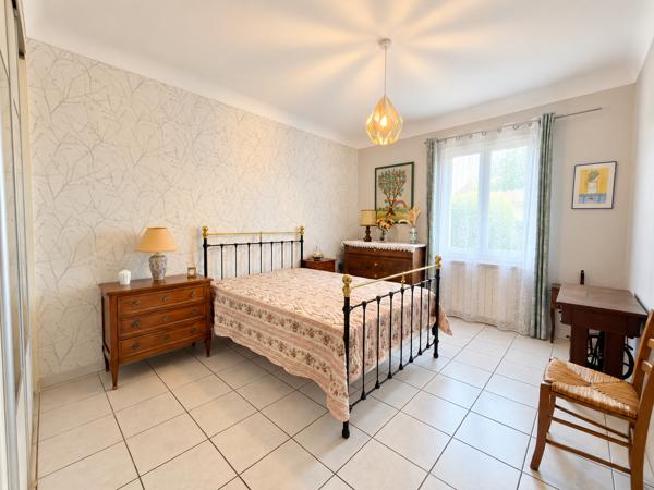 Maison
         7 pièces
        - 180 m² Bien prestige 535 000 €*