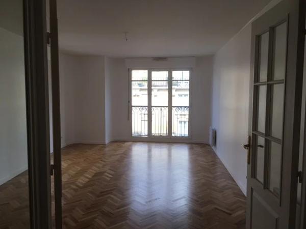 Appartement à louer à Paris (75015)