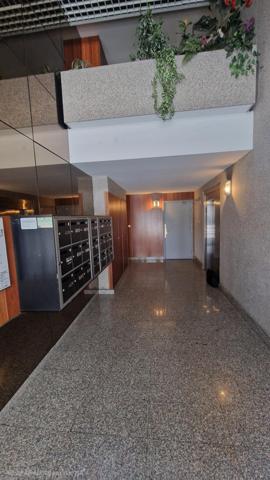 Local professionnel 70m2 -3 bureaux- cabinet médical/ libéral -Garage- Brotteaux