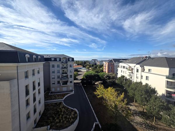APPARTEMENT T3 CENTRE VILLE - LES SABLES D'OLONNE