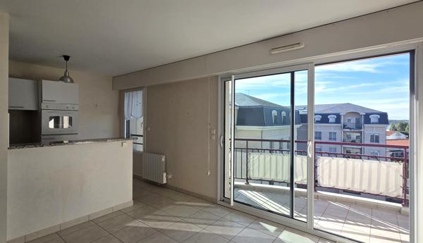APPARTEMENT T3 CENTRE VILLE - LES SABLES D'OLONNE