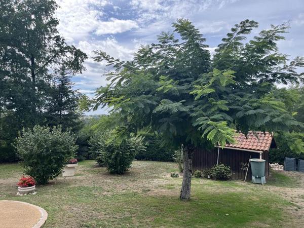 Maison à vendre |  Trélissac |  7 pièces | 137 m²