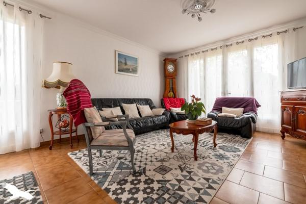 Maison à vendre |  Trélissac |  7 pièces | 137 m²