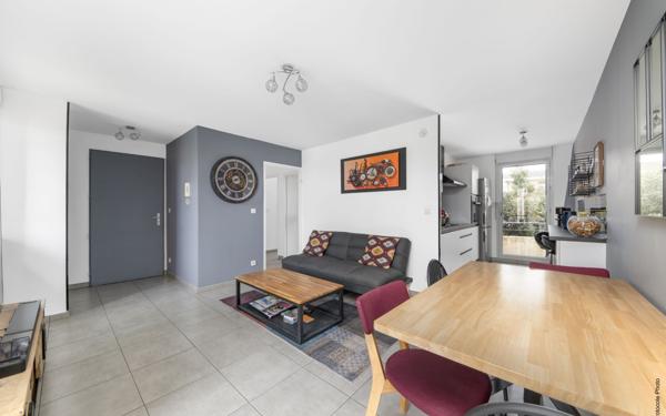 Appartement à vendre    3 pièces • 53 m2 Eaunes