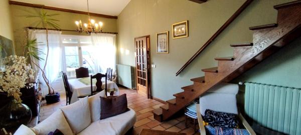 Maison avec dépendances