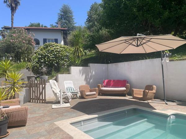 CAMBO LES BAINS, Propriété familiale