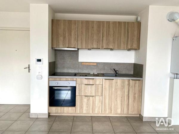 Location appartement 3 pièces 68 m² Aix-les-Bains