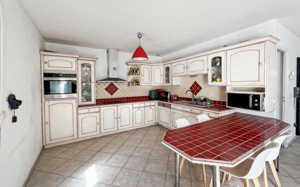 Maison à vendre    4 pièces •  Loriol-sur-Drôme