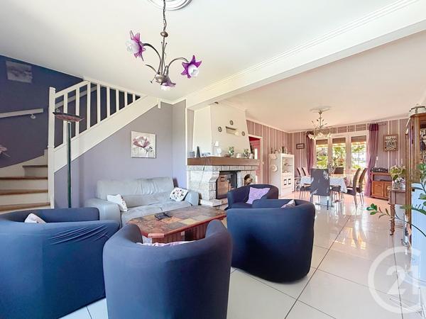 Maison à vendre  7 pièces - 154 m 2   GUERET  - 23
