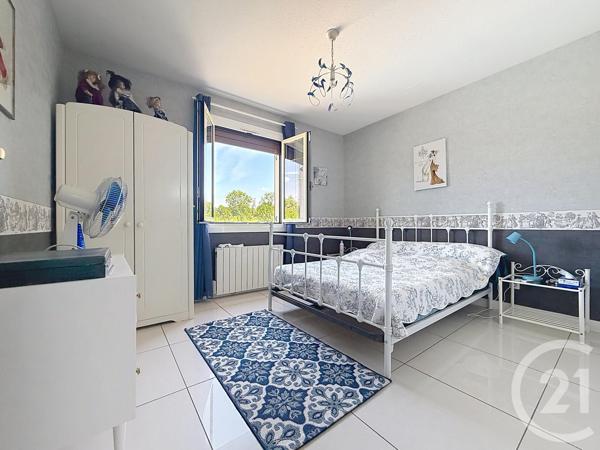 Maison à vendre  7 pièces - 154 m 2   GUERET  - 23