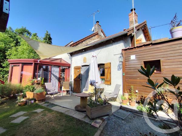 Maison à vendre  7 pièces - 154 m 2   GUERET  - 23