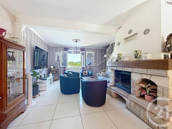 Maison à vendre  7 pièces - 154 m 2   GUERET  - 23