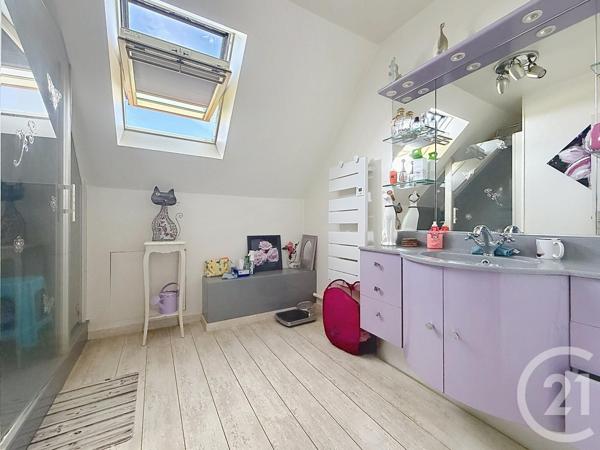 Maison à vendre  7 pièces - 154 m 2   GUERET  - 23