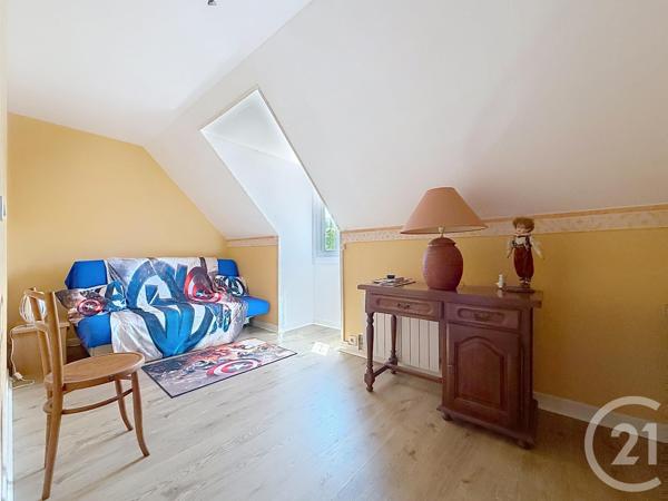 Maison à vendre  7 pièces - 154 m 2   GUERET  - 23