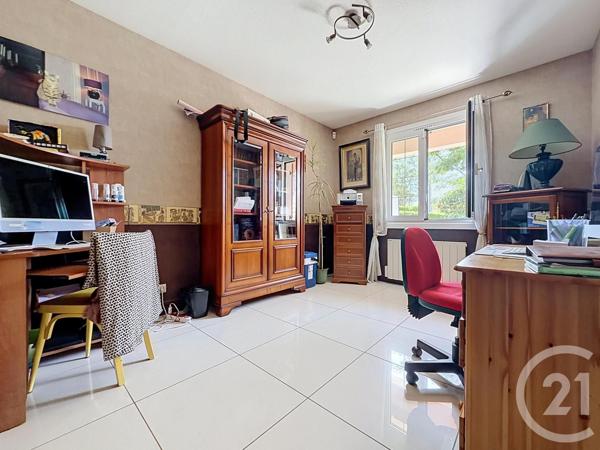 Maison à vendre  7 pièces - 154 m 2   GUERET  - 23