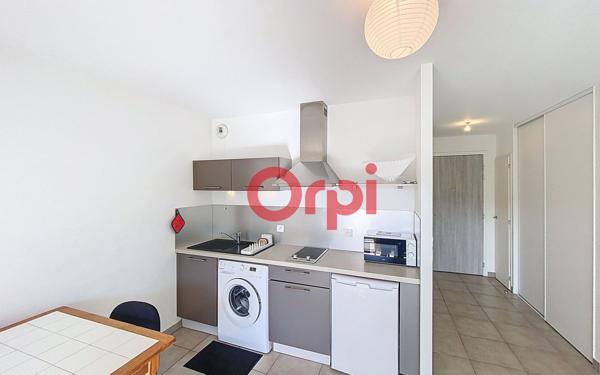 Appartement à louer    1 pièce •  Valleiry