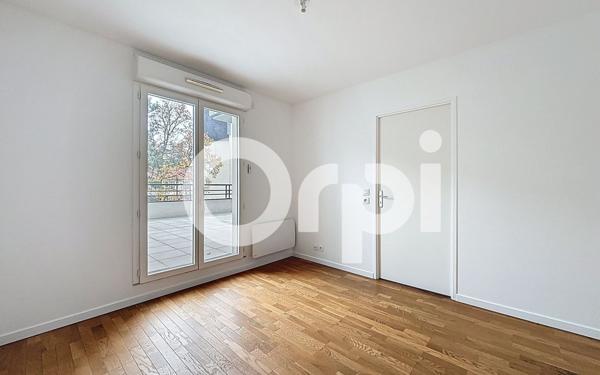 Appartement à louer    2 pièces • 40,80 m2 Montrouge