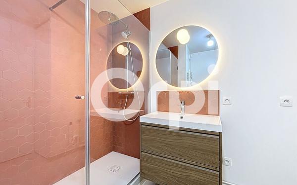 Appartement à louer    2 pièces • 40,80 m2 Montrouge