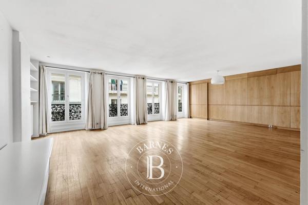 Paris 2ème, Appartement 3 Chambres -  135 m² à vendre