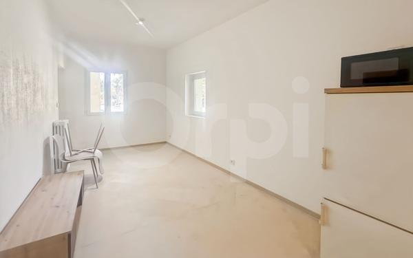 Appartement à louer    1 pièce • 21,80 m2 Toulon