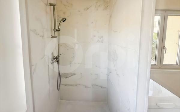 Appartement à louer    1 pièce • 21,80 m2 Toulon