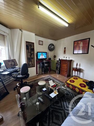 Immeuble à vendre  277,65 m 2   ST QUENTIN  - 02