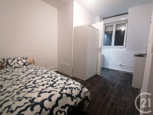 Immeuble à vendre  277,65 m 2   ST QUENTIN  - 02