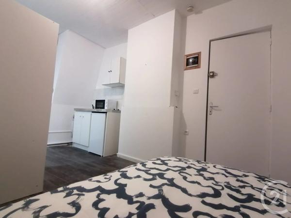Immeuble à vendre  277,65 m 2   ST QUENTIN  - 02