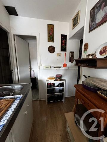 Immeuble à vendre  277,65 m 2   ST QUENTIN  - 02
