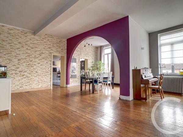 Appartement F6 à vendre  8 pièces - 250 m 2   ARMENTIERES  - 59