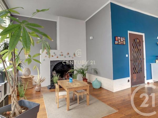 Appartement F6 à vendre  8 pièces - 250 m 2   ARMENTIERES  - 59