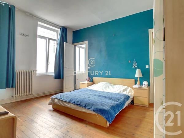 Appartement F6 à vendre  8 pièces - 250 m 2   ARMENTIERES  - 59