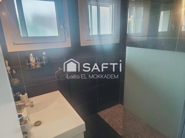 Maison familiale à vendre à Oyonnax proche des commerces