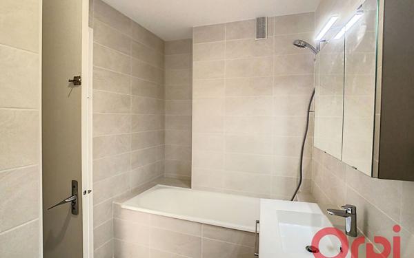 Appartement à louer    2 pièces • 52,76 m2 Bourg-la-Reine